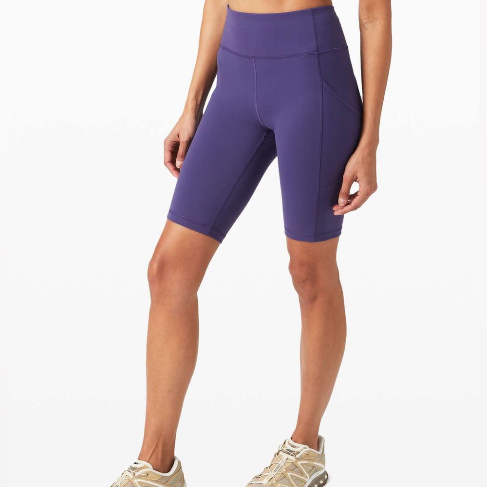 Lululemon Invigorate High-Rise Short 10" size 6 NWT